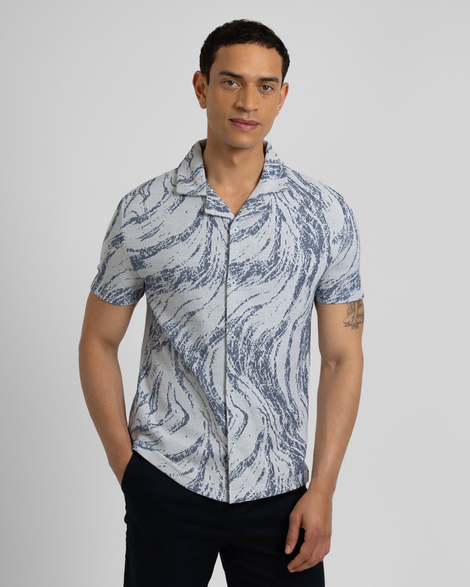 Pinner - Wave Effect Short Sleeve Shirt