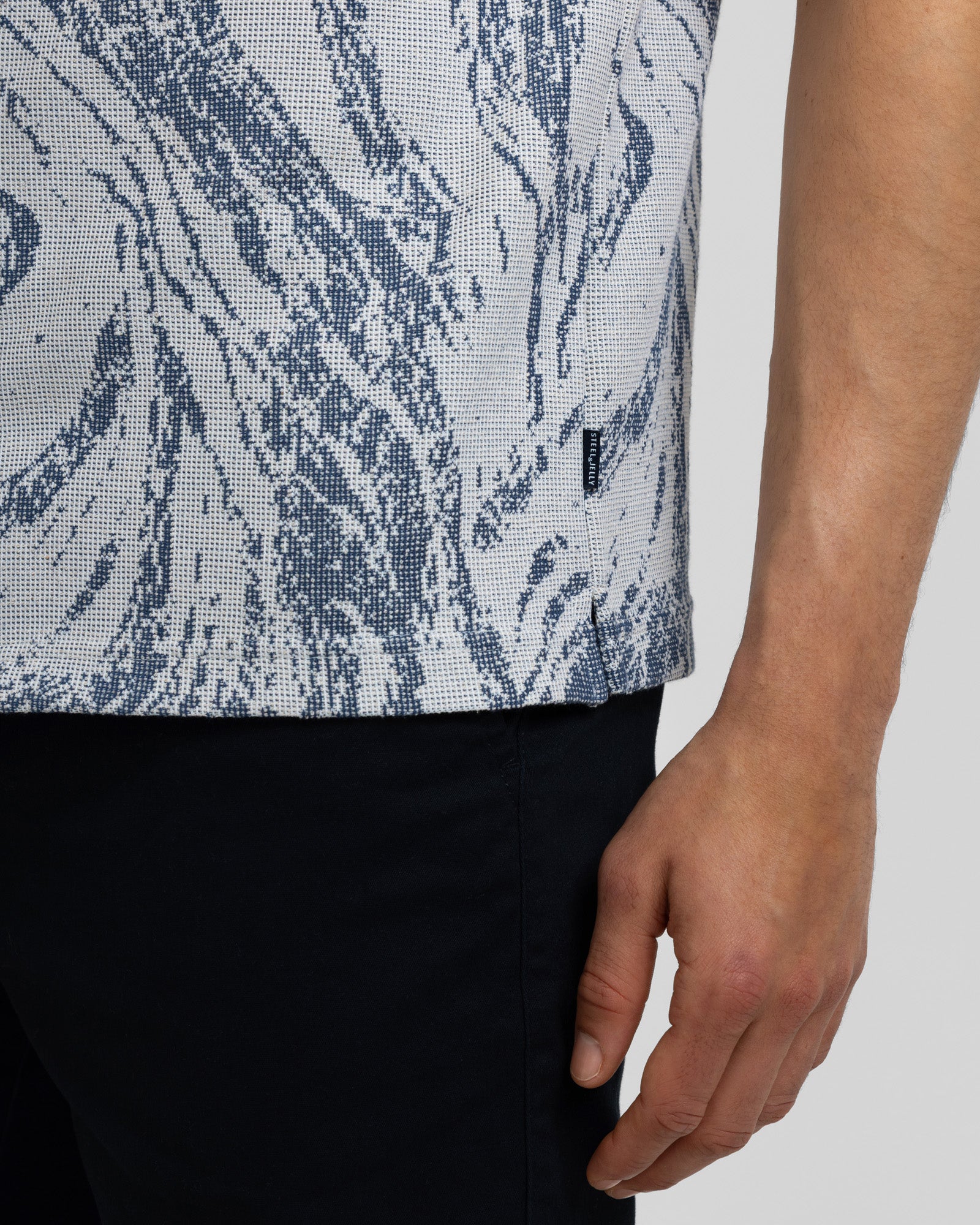 Pinner - Wave Effect Short Sleeve Shirt