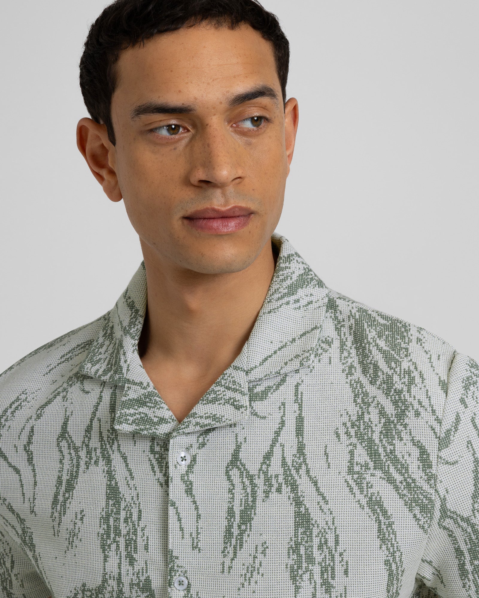 Pinner - Wave Effect Short Sleeve Shirt