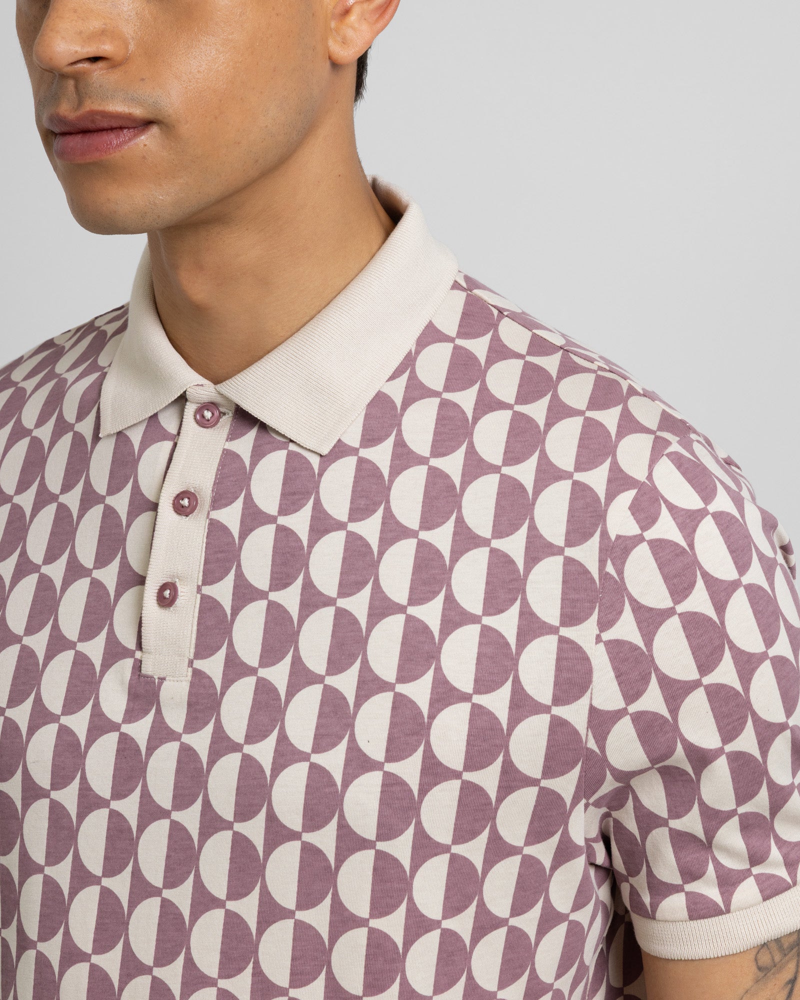Curzon - Two-Tone Button Circle Print Polo Shirt