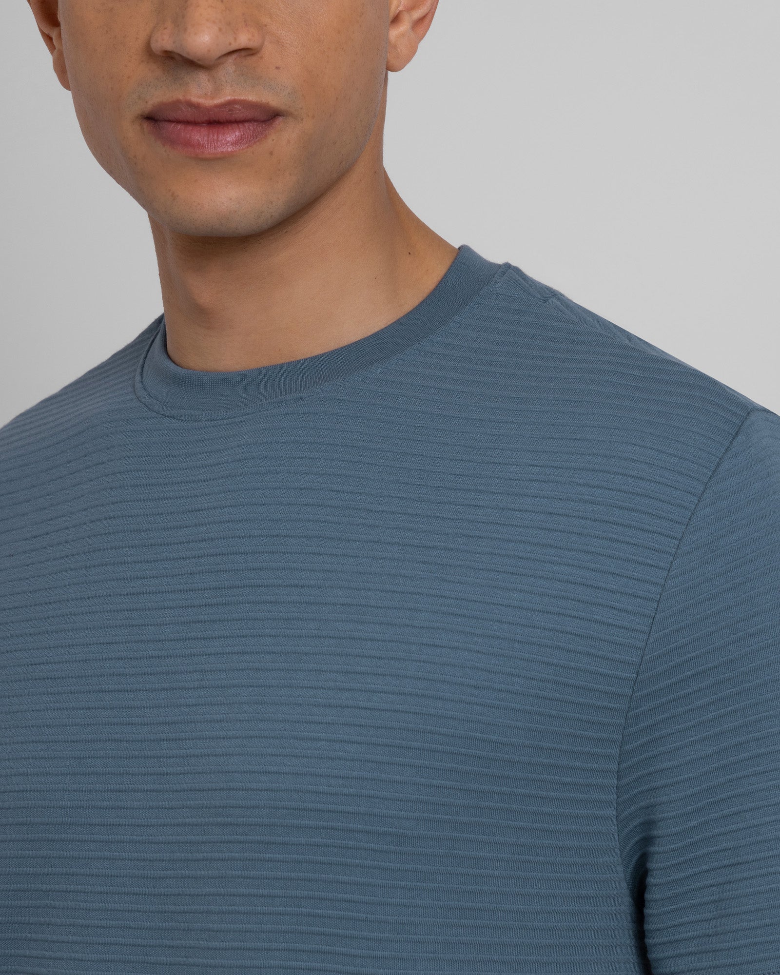 Windus - Horizontal Striped Rib Texture T-Shirt