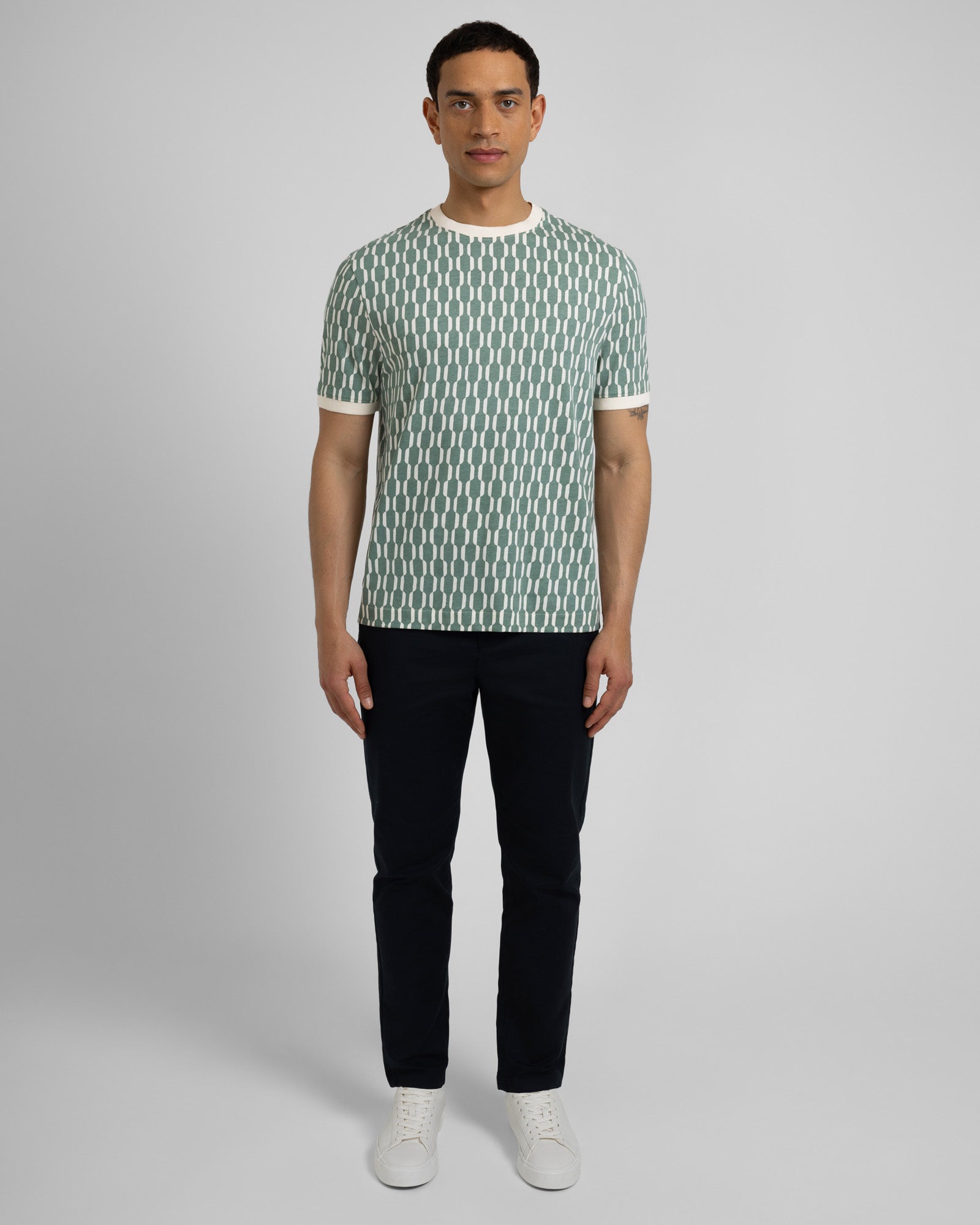 Thirza - Retro Geometric Printed T-Shirt