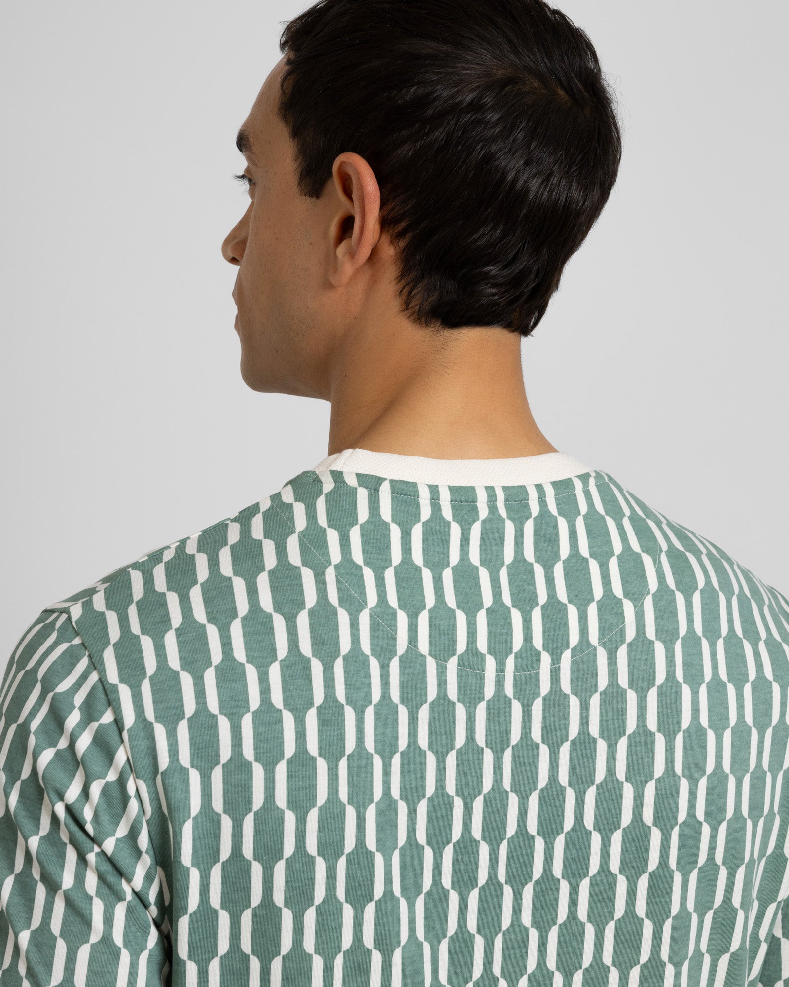 Thirza - Retro Geometric Printed T-Shirt