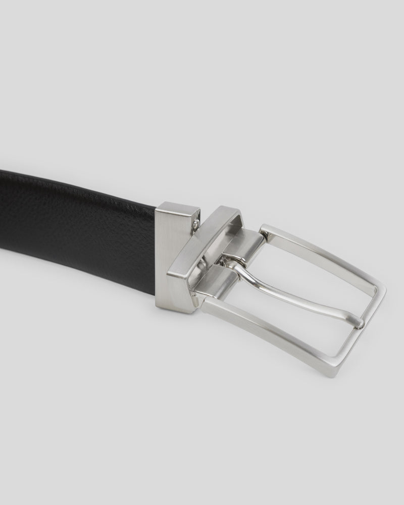 Steel & Jelly Men’s Lowfield Textured Black Reversible Leather Belt