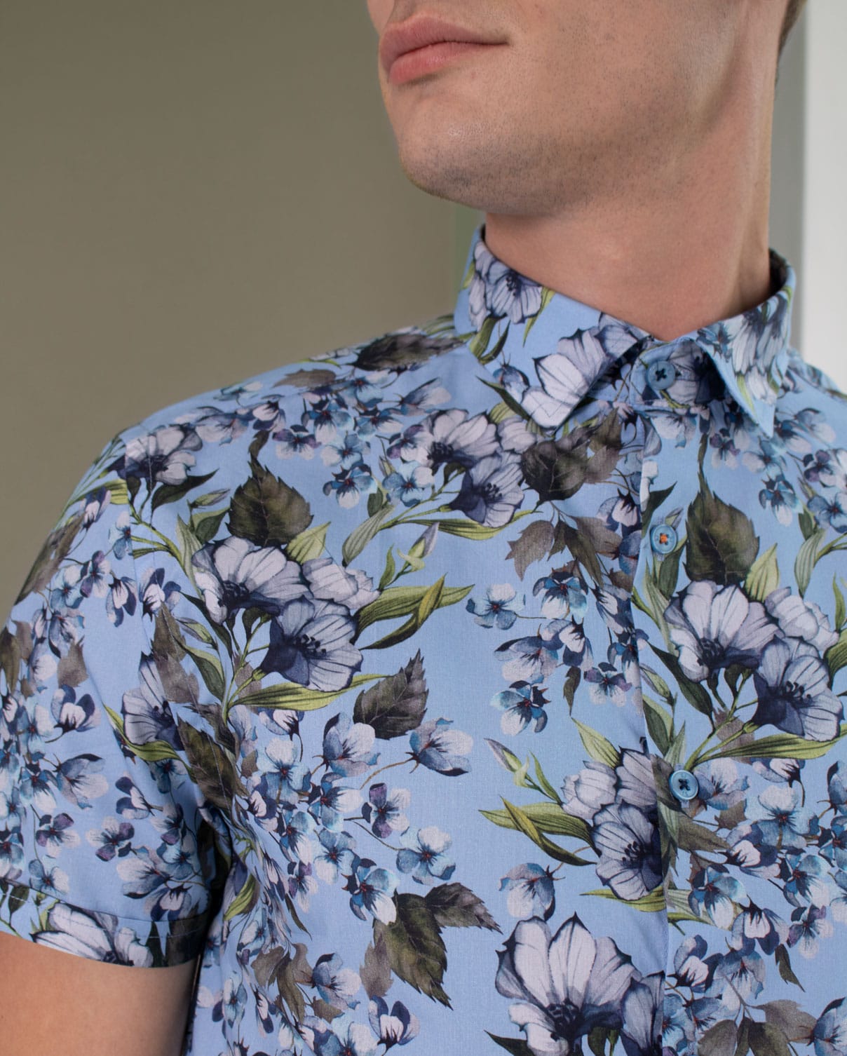 Limited Edition Bold Floral Print Short Sleeve Shirt