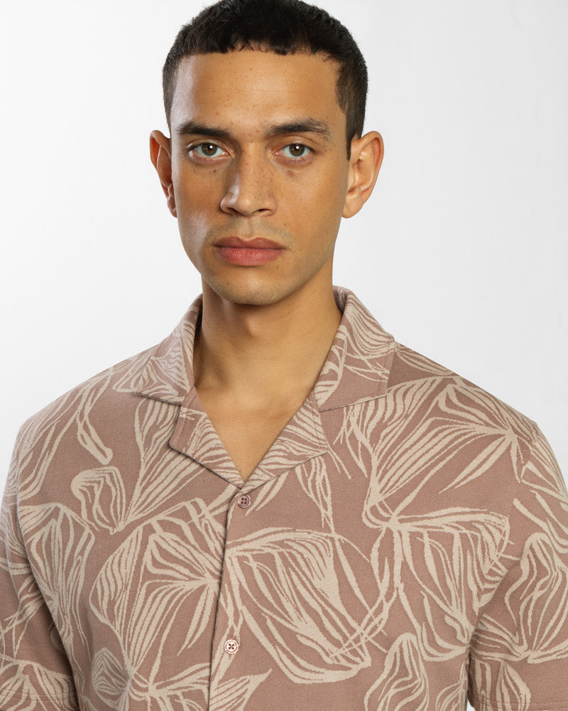 Abstract Palm Leaf Jacquard Short Sleeve Shirt