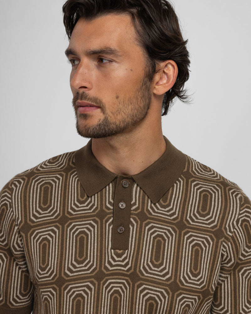 Kelsall - Retro Print Knitted Polo Shirt