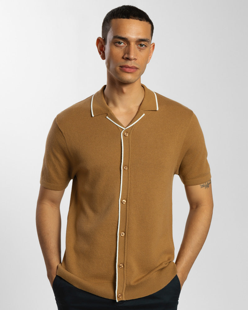 Knitted Short Sleeve Shirt With Contrast Tipping