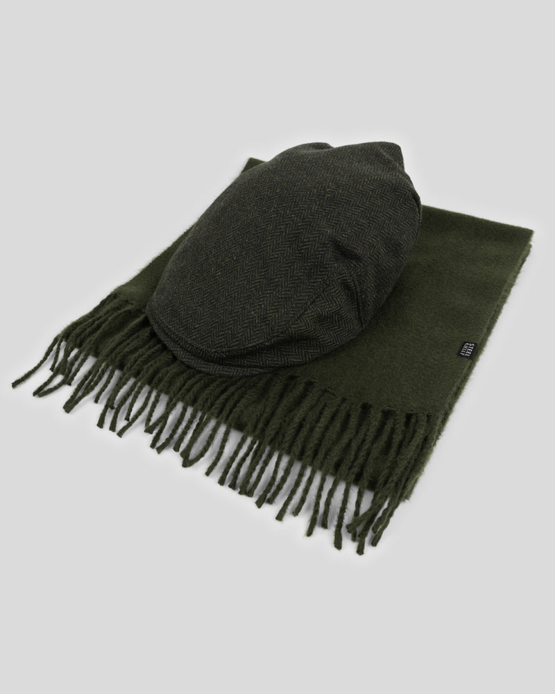 Steel & Jelly Men’s Milland Herringbone Flat Cap & Soft-Touch Scarf Set