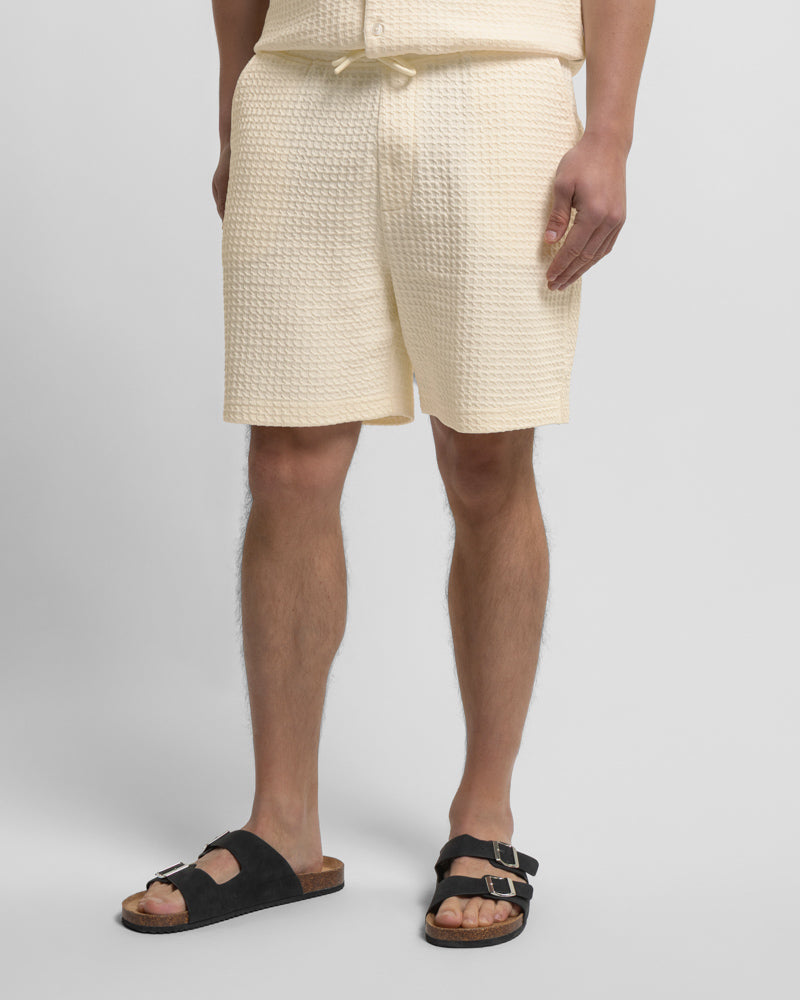 Kenton – Paisley Texture Jersey Short Sleeve Shirt & Short Set Ecru