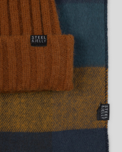 Steel & Jelly Men’s Merston Rust Beanie & Check Soft-Touch Scarf Set